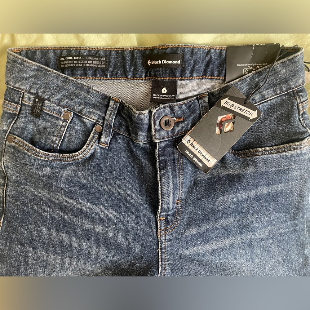 Black Diamond NWT Crag Denim Women’s Jeans